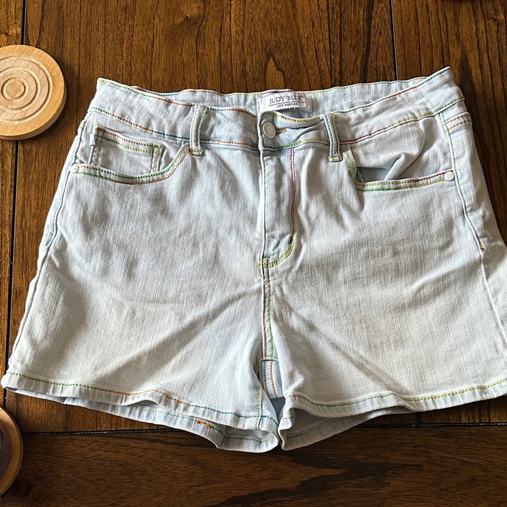 Judy Blue Rainbow Stitch Light Denim Shorts